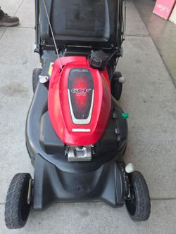 Honda GCV170 Gas 21 self propelled Lawn Mower