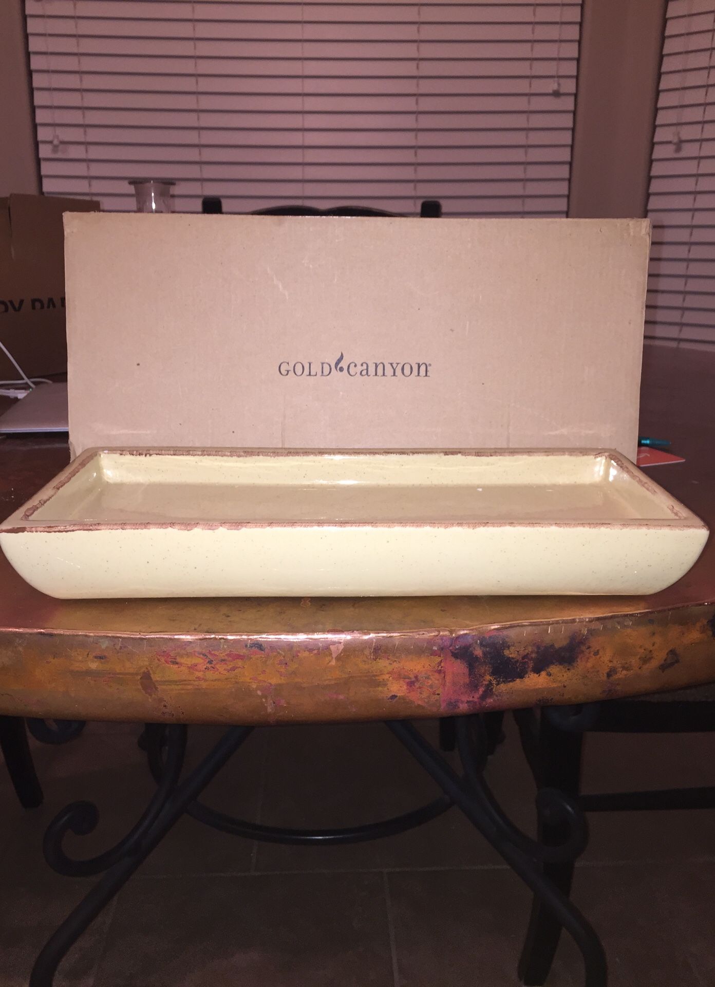 NIB Gold Canyon Pillar Candle Tray