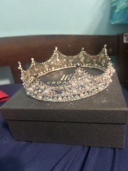 Adult Crown