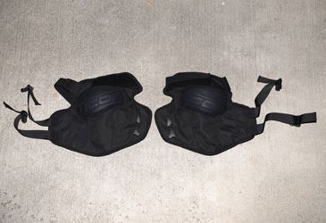 Icon Black Field Armor Street Knee Guards Pads Set - Size LG / XL (Large / Extra Large)  Motorcycle Bike