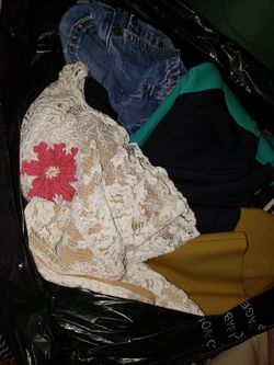 Lot of womens clothes S M