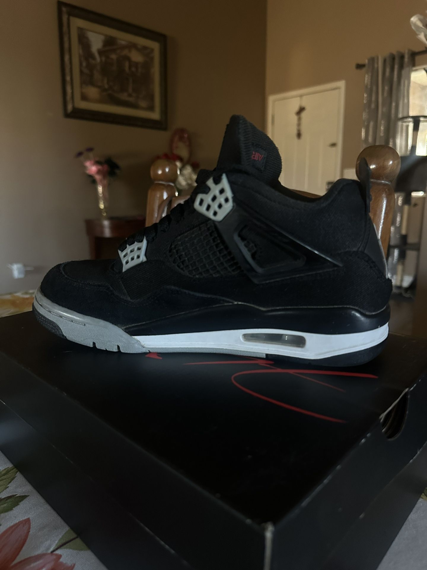 BLACK CANVAS JORDAN 4s