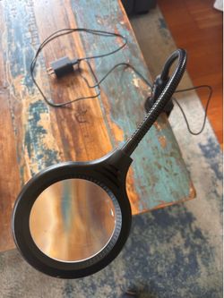 LED Ring Desk Lamp with Adjustable Gooseneck & Brightness Controls