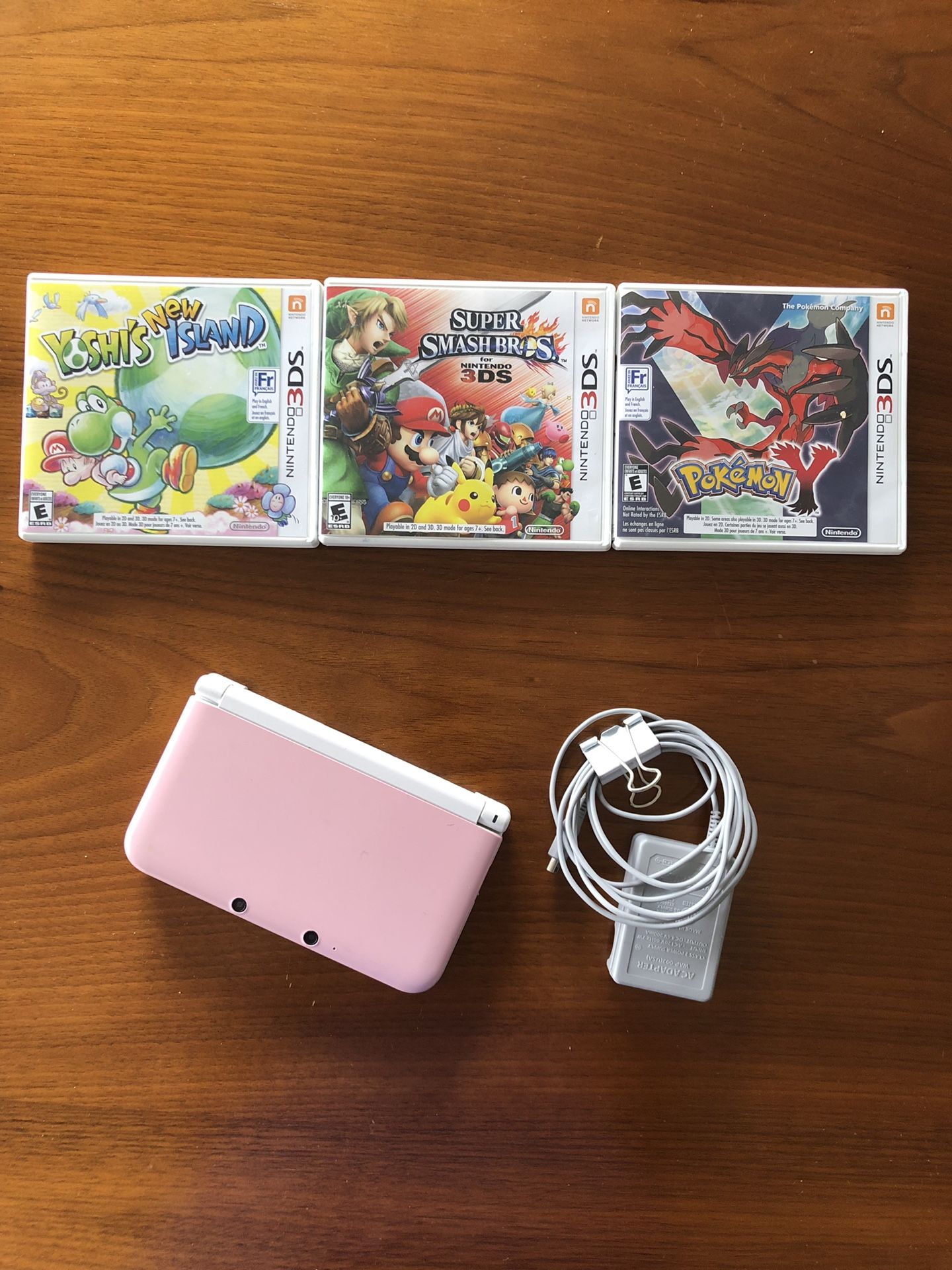 Nintendo 3DS XL Pink/White with 3 games