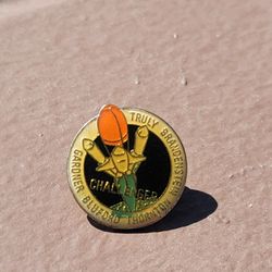Vtg NASA STS-8 Challenger Space Shuttle Lapel Pin