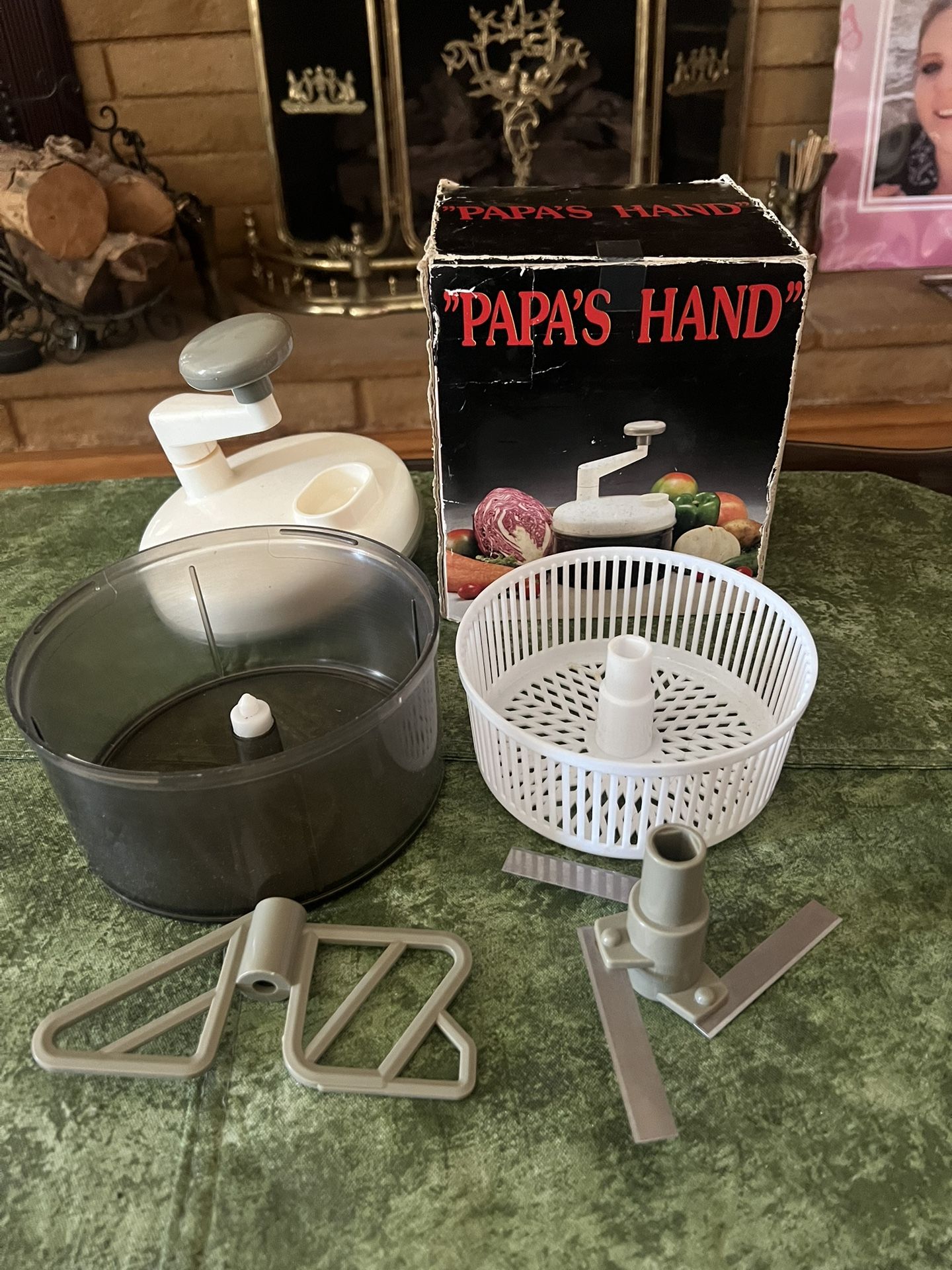 Hand Food Processor / Chopper / Salsa Maker / Mixer