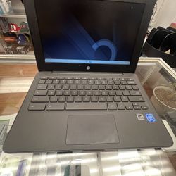 Hp Chrome Book Laptop 32gb 4gb Ram With Charger 