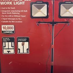 10,000 Lumen twin Head LED Light 