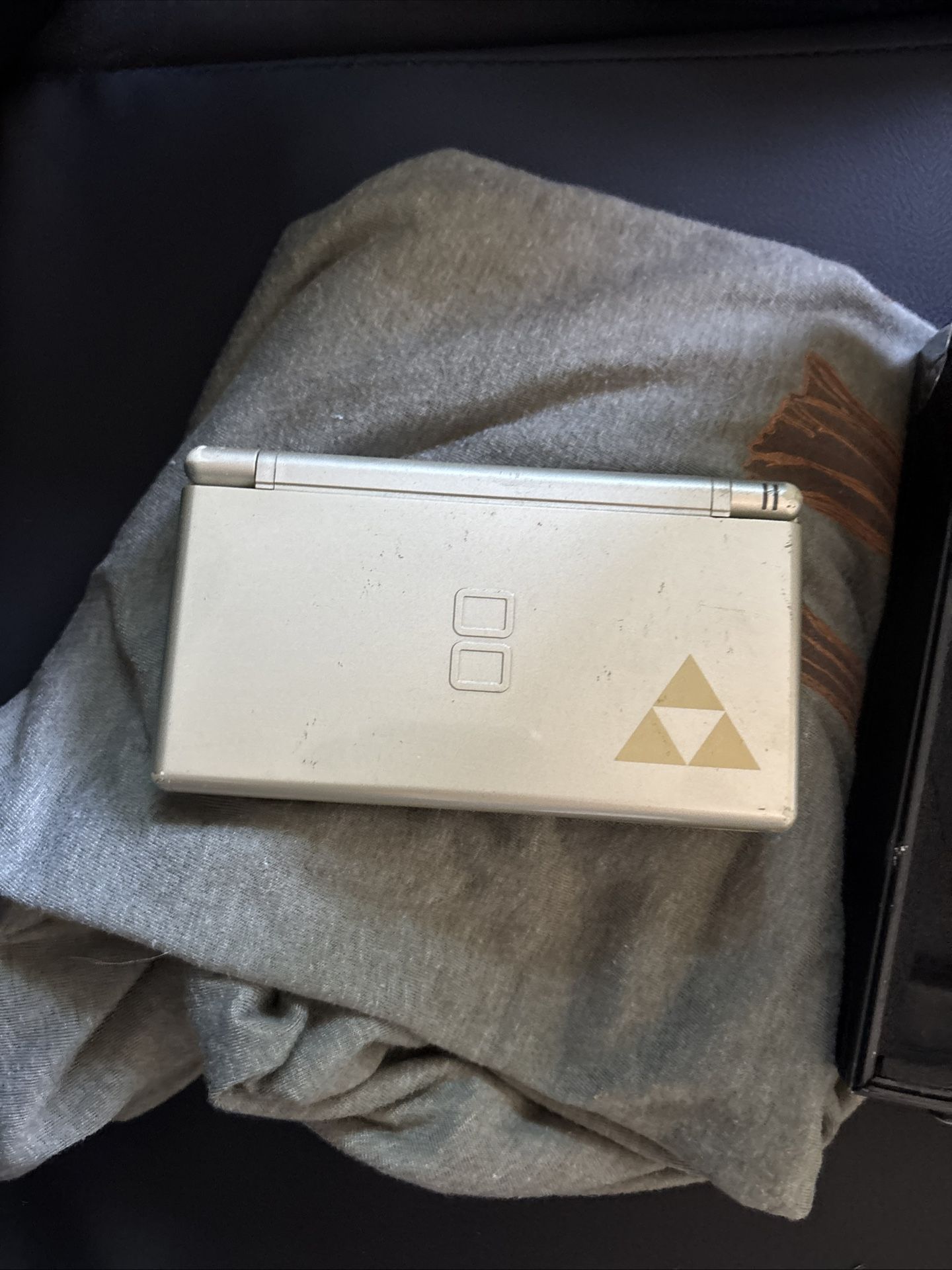 Limited Edition Zelda DS