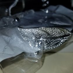 NEVER WORN BEAUTIFUL STERLING SILVER 925 NEWPORT MANSION'S LEAF CUFF.  ABW DESIGNS.  PICK UP MIDDLEBORO ONLY FINAL SALE 