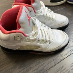 White Retro Jordan 5s