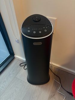 PureGuardian H3200BAR 100-Hour Ultrasonic Cool Mist Humidifier Tower Black