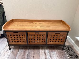 Front door shoe bench