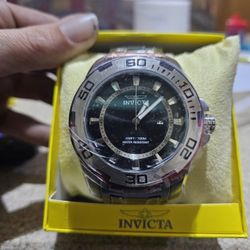 Never Worn Invicta Mens Watch