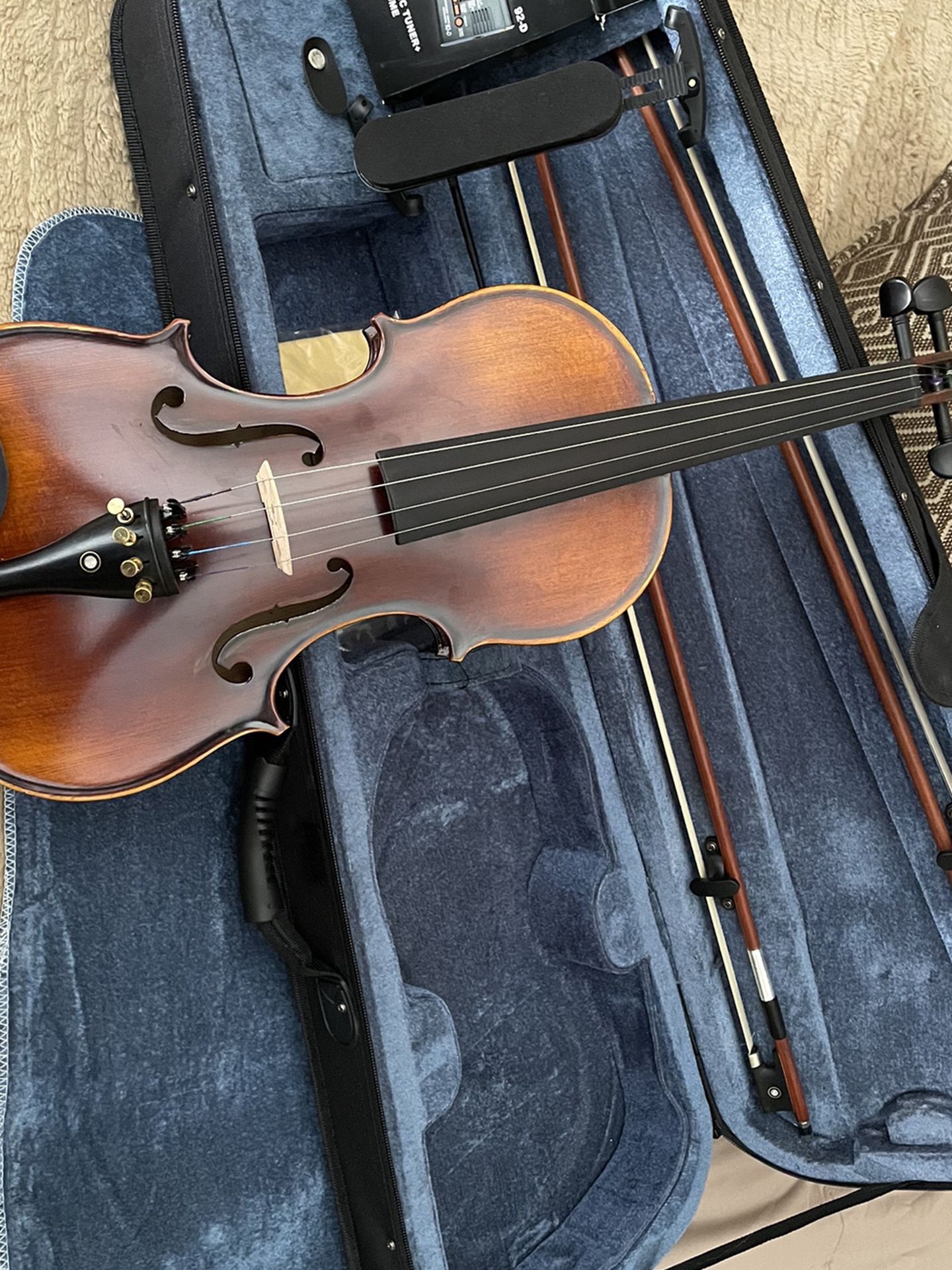 Full Size 4/4 Violin