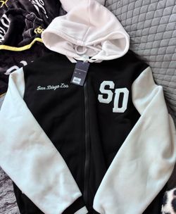 Limited Edition Embroidered San Diego Zoo Panda Zip Up Hoodie (Size 2XL)