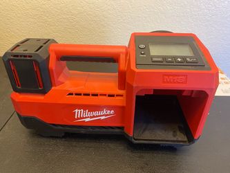 Milwaukee M18 Cordless Tire Inflator