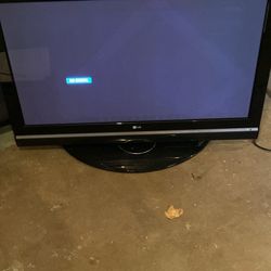 LG 50 inch plasma tv on swivel stand