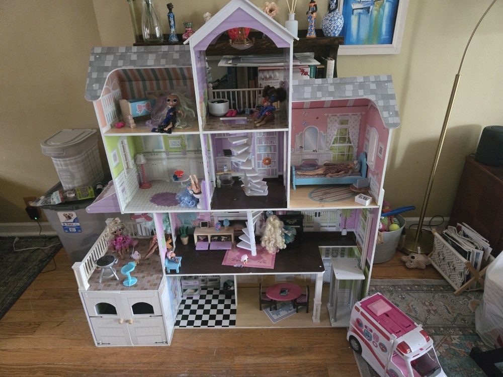 Doll House, Dolls, And Accessories 