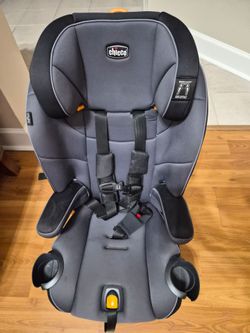 Chicco MyFit Harness Car Seat