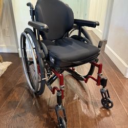 Jay3 Quickie 2 Folding Lightweight Wheelchair