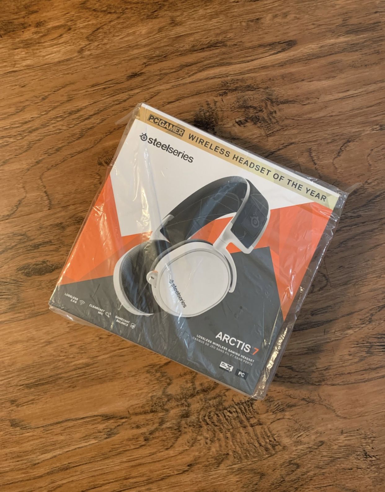 SteelSeries Arctis 7 White (2019 Edition) Headband Headset for PC and USB Consoles Brand New in Sealed Plastic