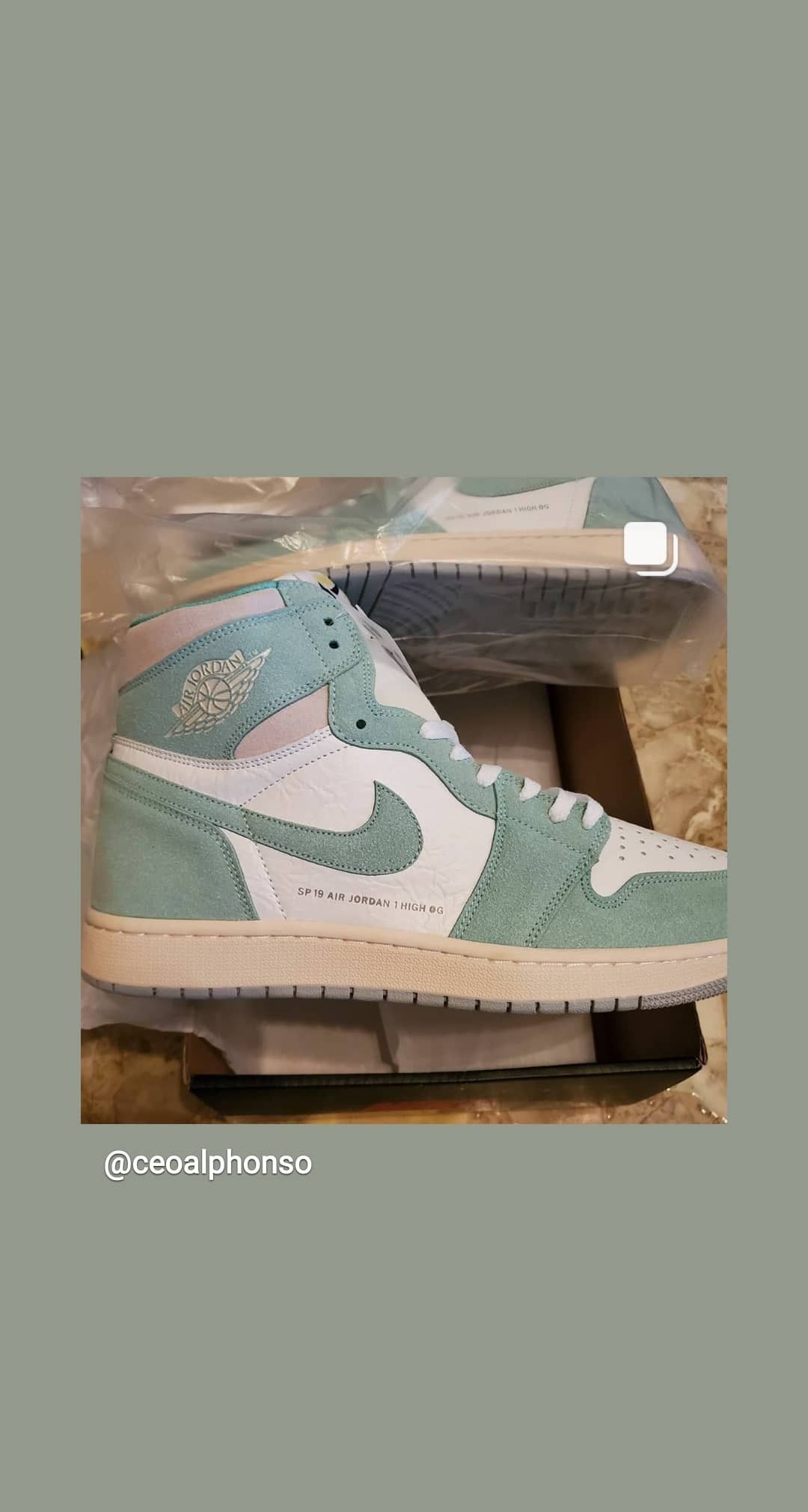 Jordan 1 OG "TURBO GREEN" sz. 9.5 $150