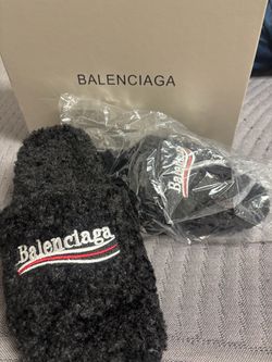 Balenciaga slides