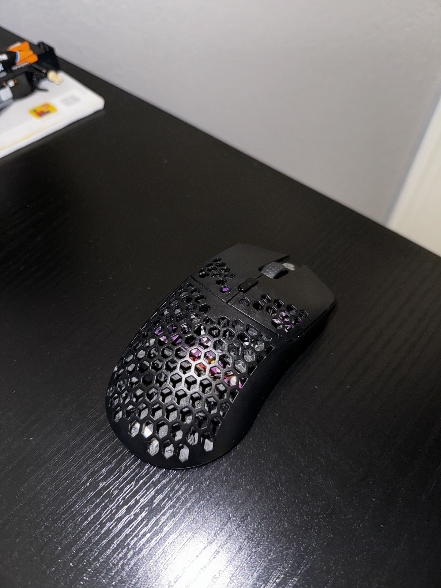 Ultra Lightweight Gaming Mouse