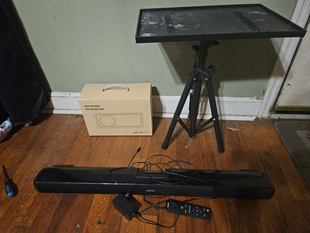 Projector And Accessories Set Up