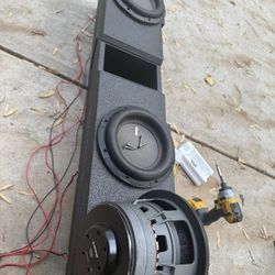 4. 8”” mojos subs and a truck box