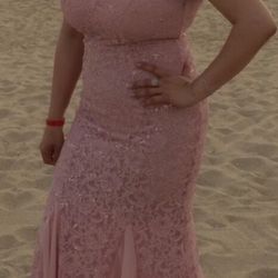 Prom dress Bridesmaid blush/pale pink with lace and sequins - Small