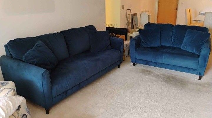 Couch & Loveseat