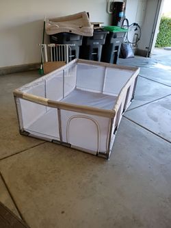 Puppy pen/puppy playpen