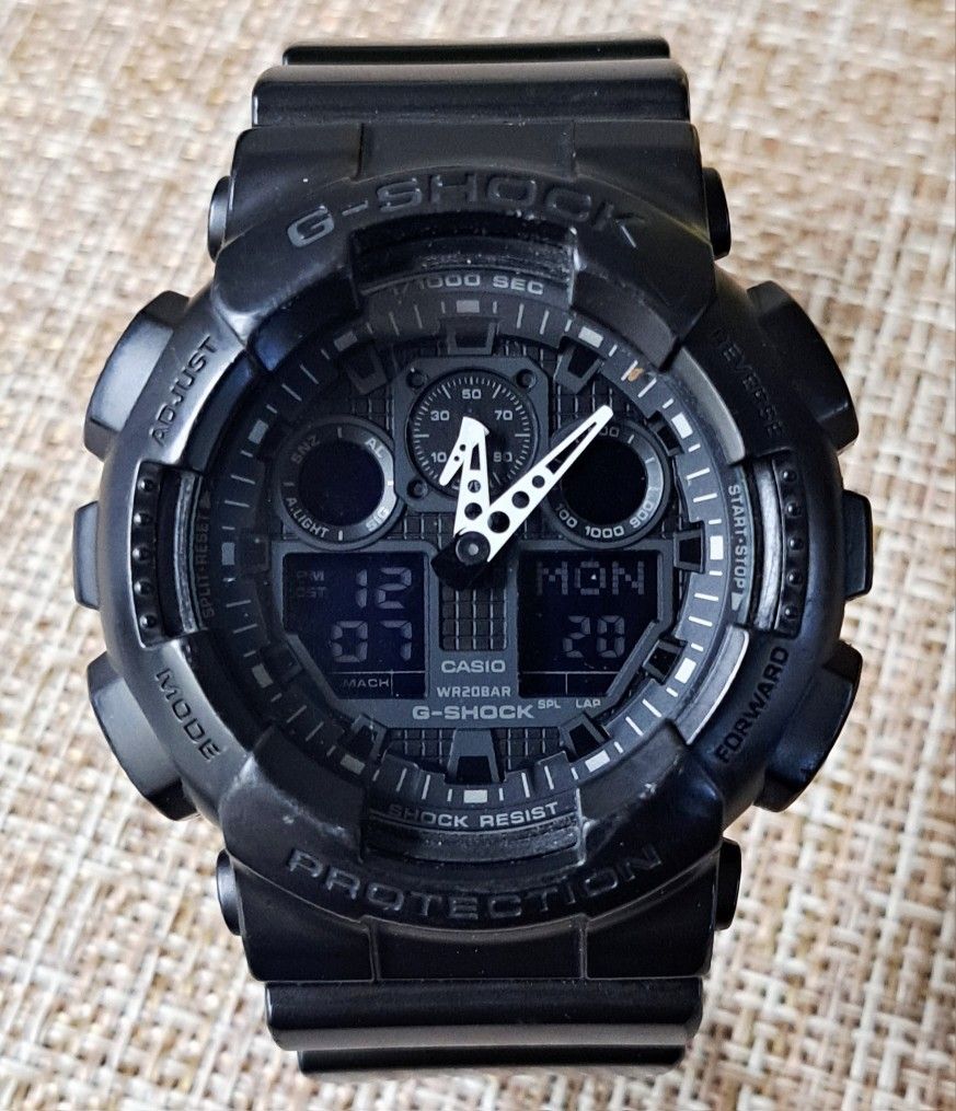 Used Black w/white dials G-Shock 