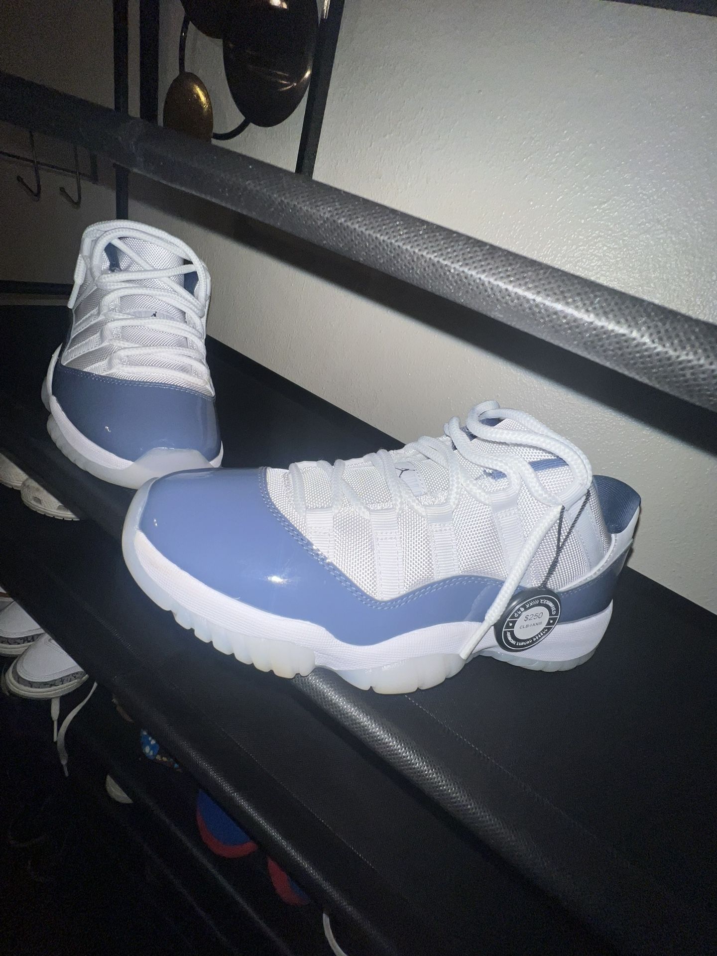 Jordan 11s 