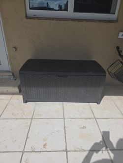 Patio storange 45 inches