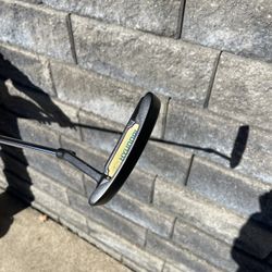 Hyundai Putter