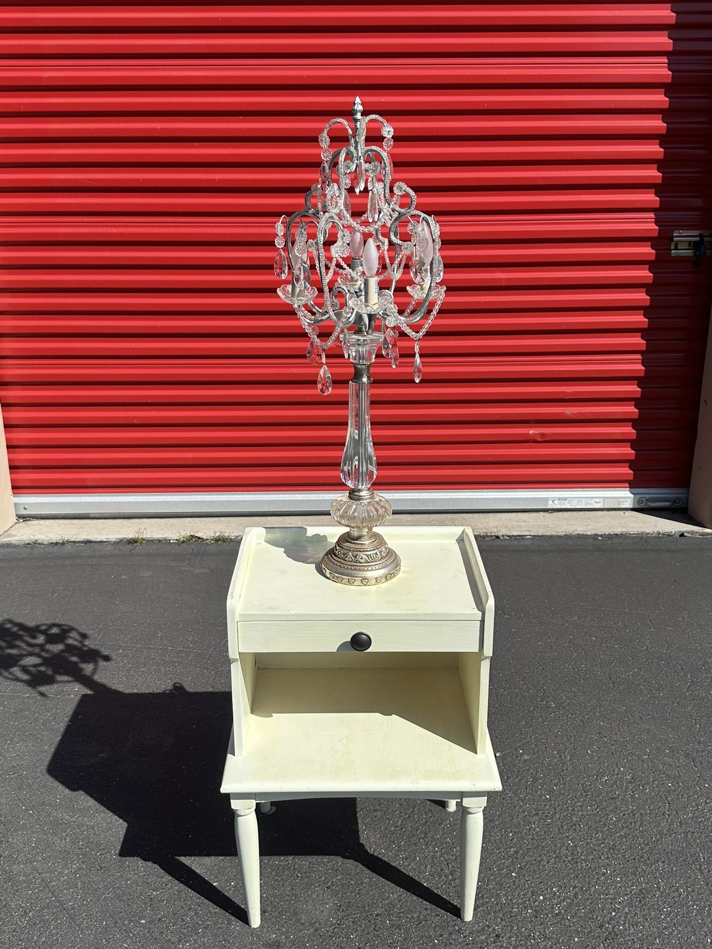 End Table And Lamp
