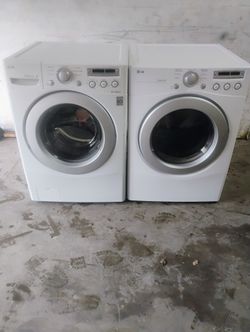 L G Washer And Dryer Electric Stackable 