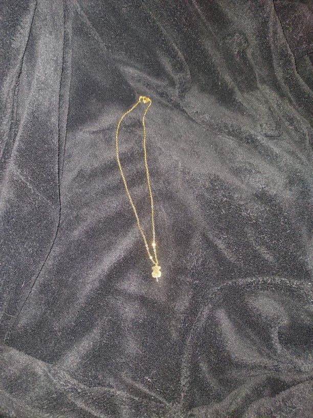 Woman's Gold Chain 20inch Thin