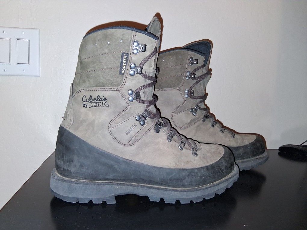 Hunting/Hiking  Boots