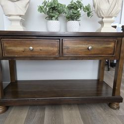 Entry Table And 2 Side Tables