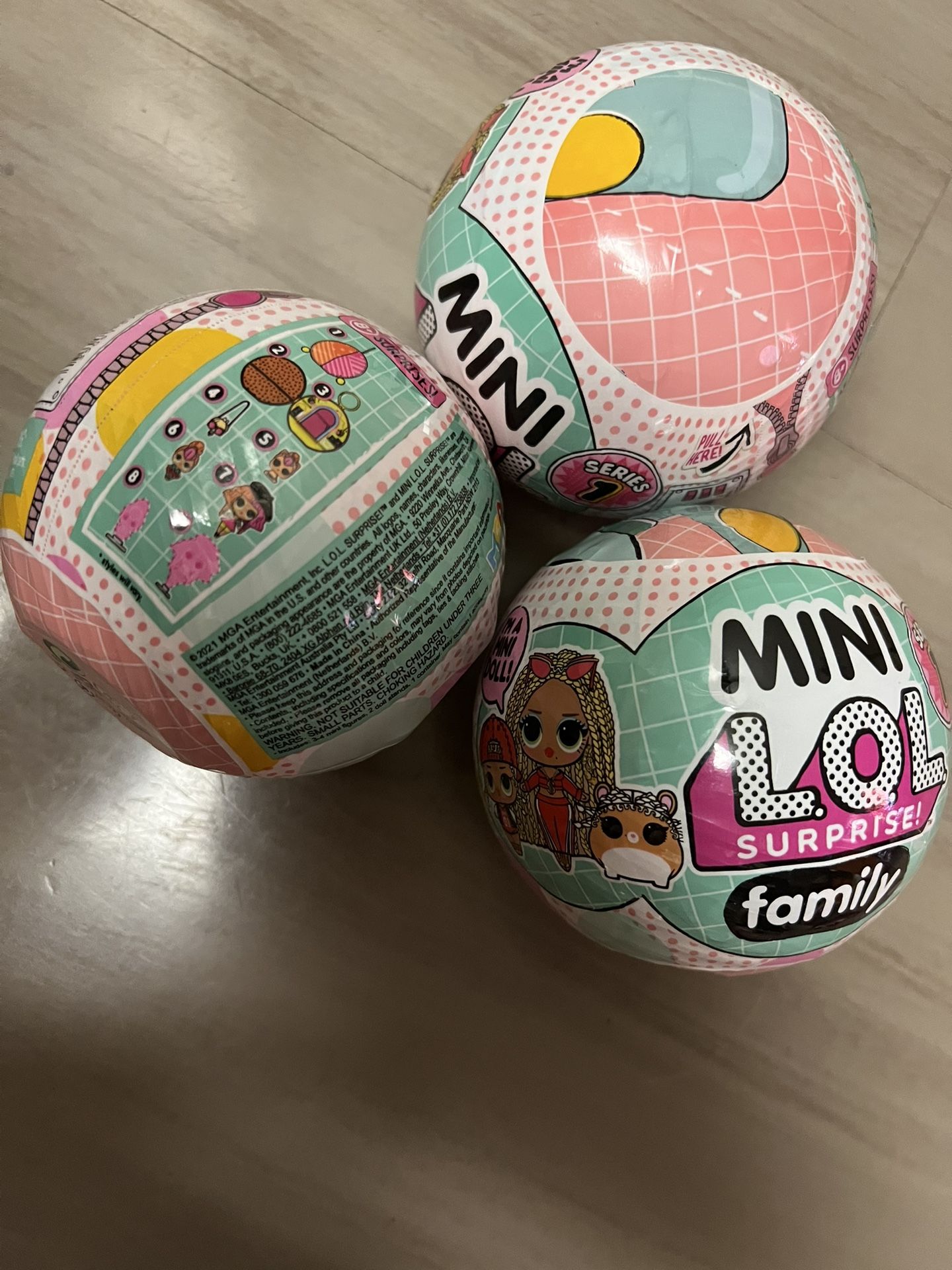 MINI L.O.L SURPRISE FAMILY