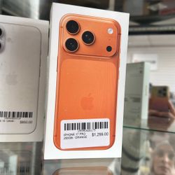 iPhone 17 Pro 256gb / Unlocked/ Payment Available/ Apple Warranty 