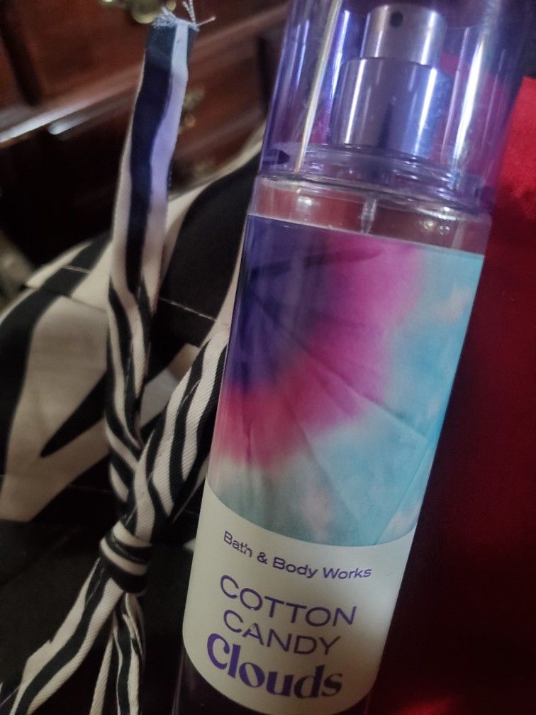 Women's Bath & Body Works (COTTON CANDY CLOUDS)