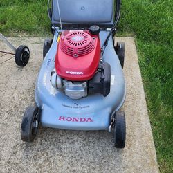Honda HHR216 Mower (Parts)