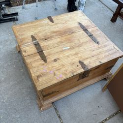 Coffee Table - With Storage 