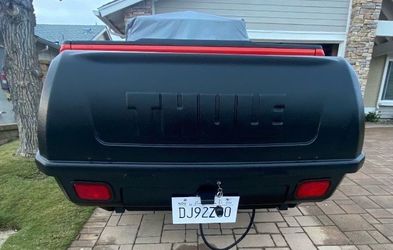 Thule 665C Transporter Combi Hitch Mount Cargo Box