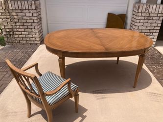 dinning room furniture